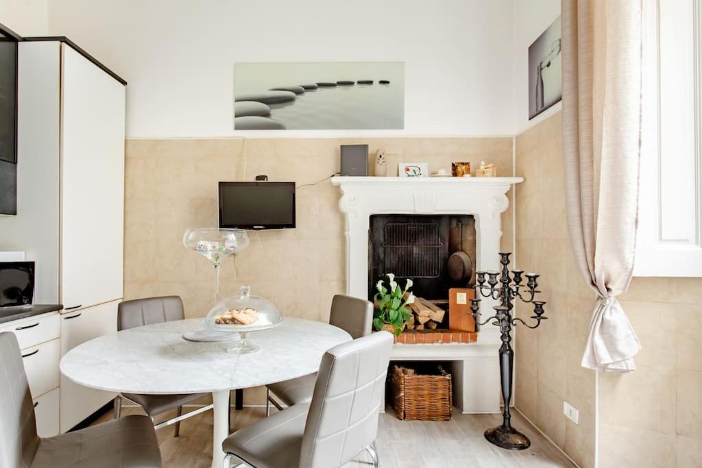 Exquisite Stay Via Crema Milan Exterior photo